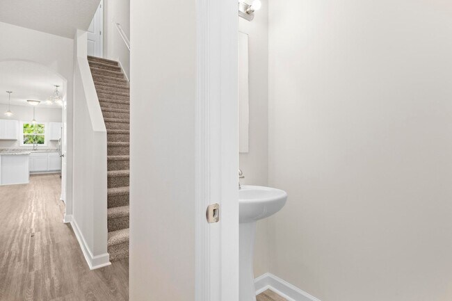 Building Photo - Townhouse For Rent in Holly Ridge!