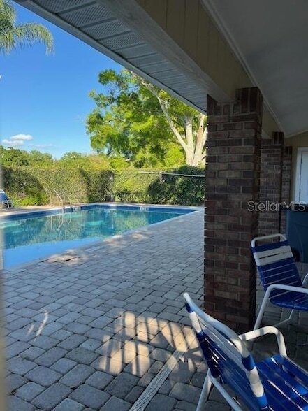 Building Photo - 3121 Beecher Dr E