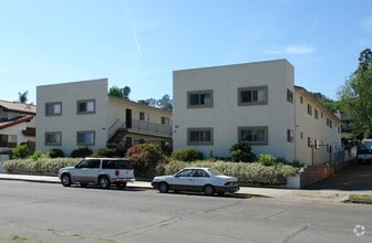 Building Photo - 711 E. Pleasant Street