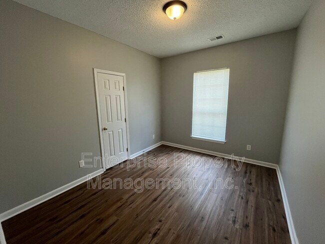 Building Photo - 3935 Autumn Harvest Ln