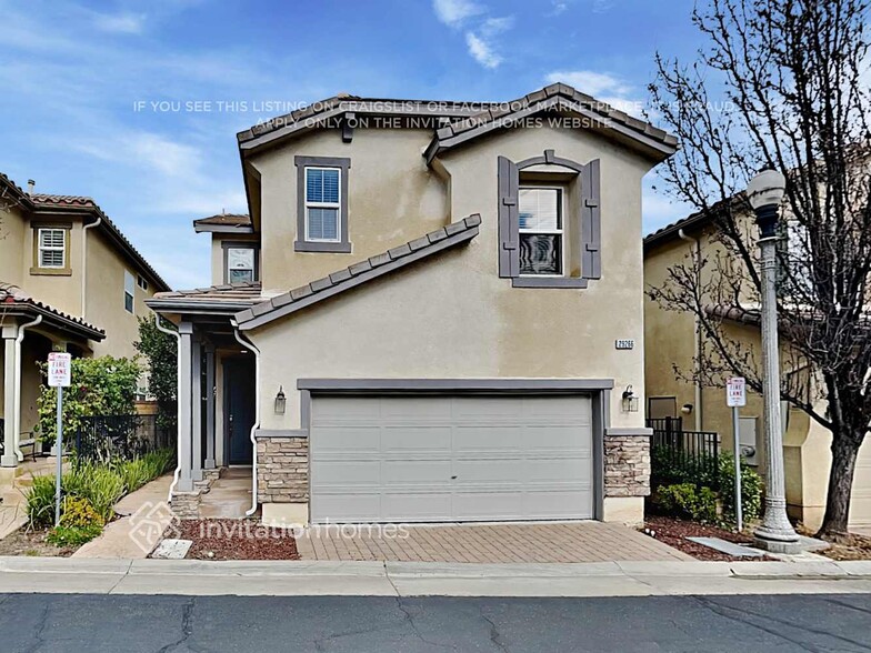 Primary Photo - 29266 Hatari Way