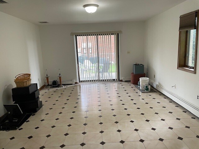 living room - 91 Grove St