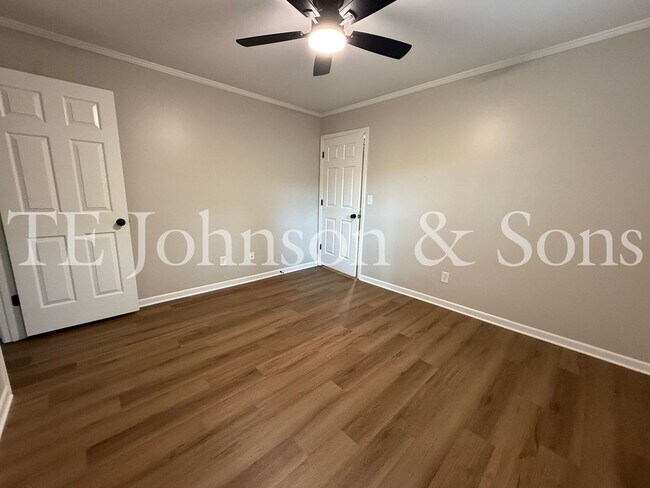 Building Photo - 259 Olde Vineyard Ct