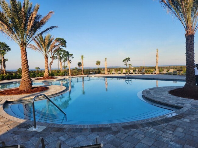 Building Photo - 248 Sea Grv Wy