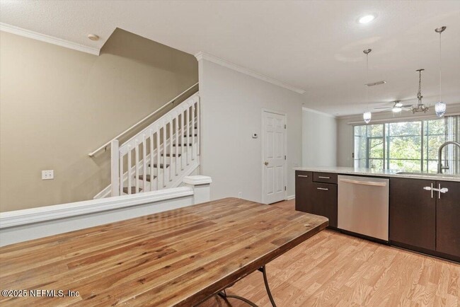 Building Photo - 7552 Scarlet Ibis Ln