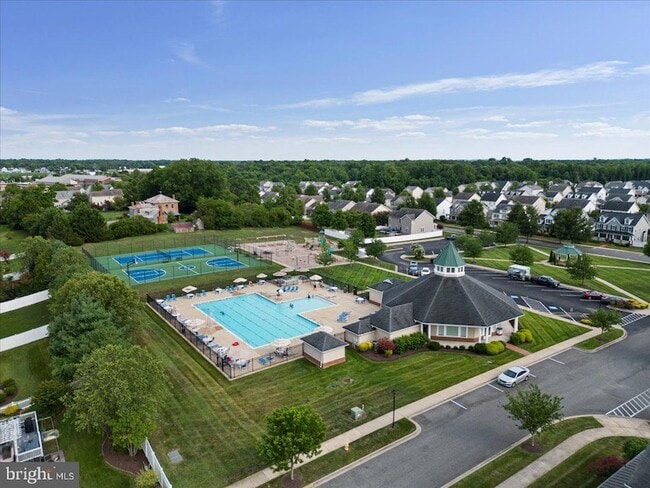 Building Photo - 23650 Coventry Dr