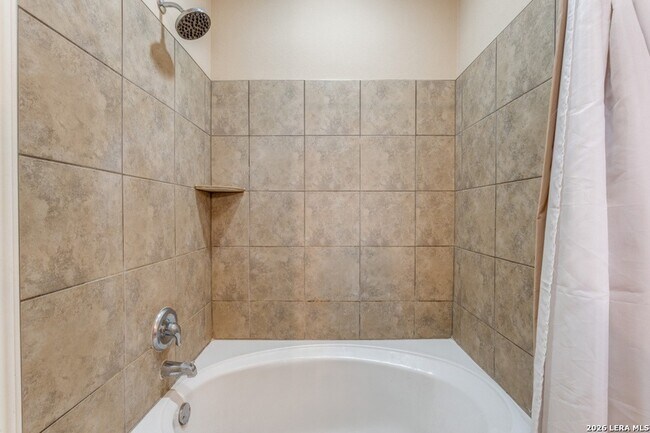 Building Photo - 126 Split Rail Dr