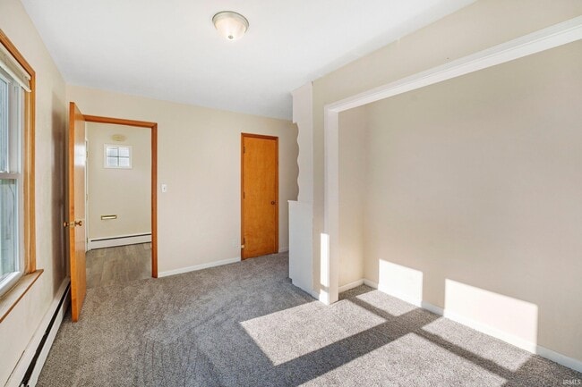 Building Photo - 128 Manor Ave