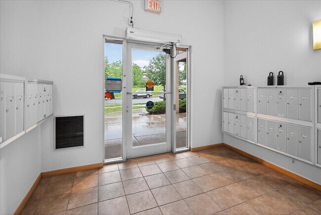 Building Photo - 8206 Starr Grass Dr
