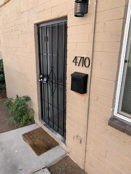 Building Photo - 4710 E Portland St