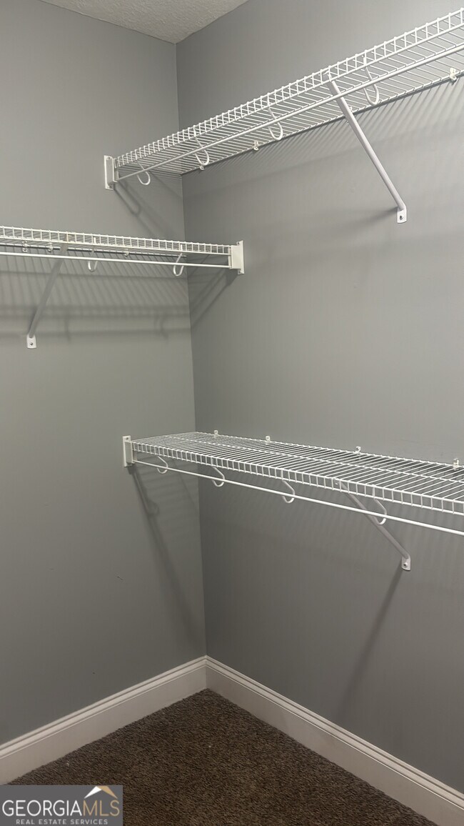 Building Photo - 303 S Charity Ln