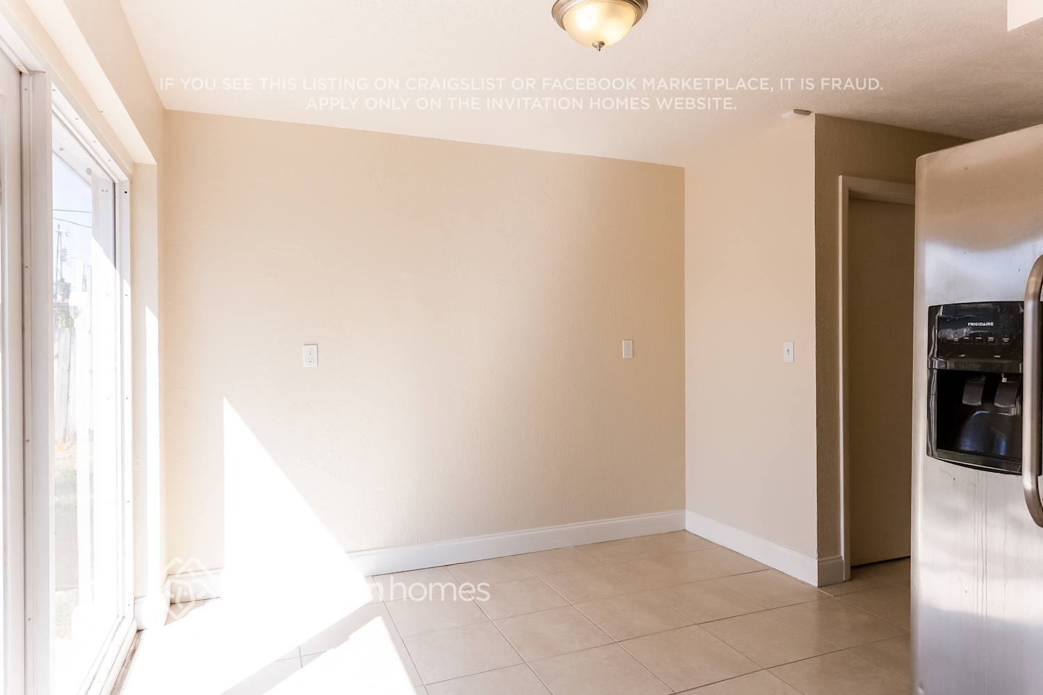 Building Photo - 441 Dionne Dr