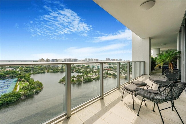 Building Photo - 1180 N Federal Hwy