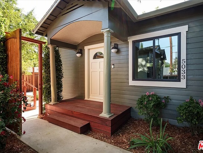 Building Photo - 5033 Townsend Ave