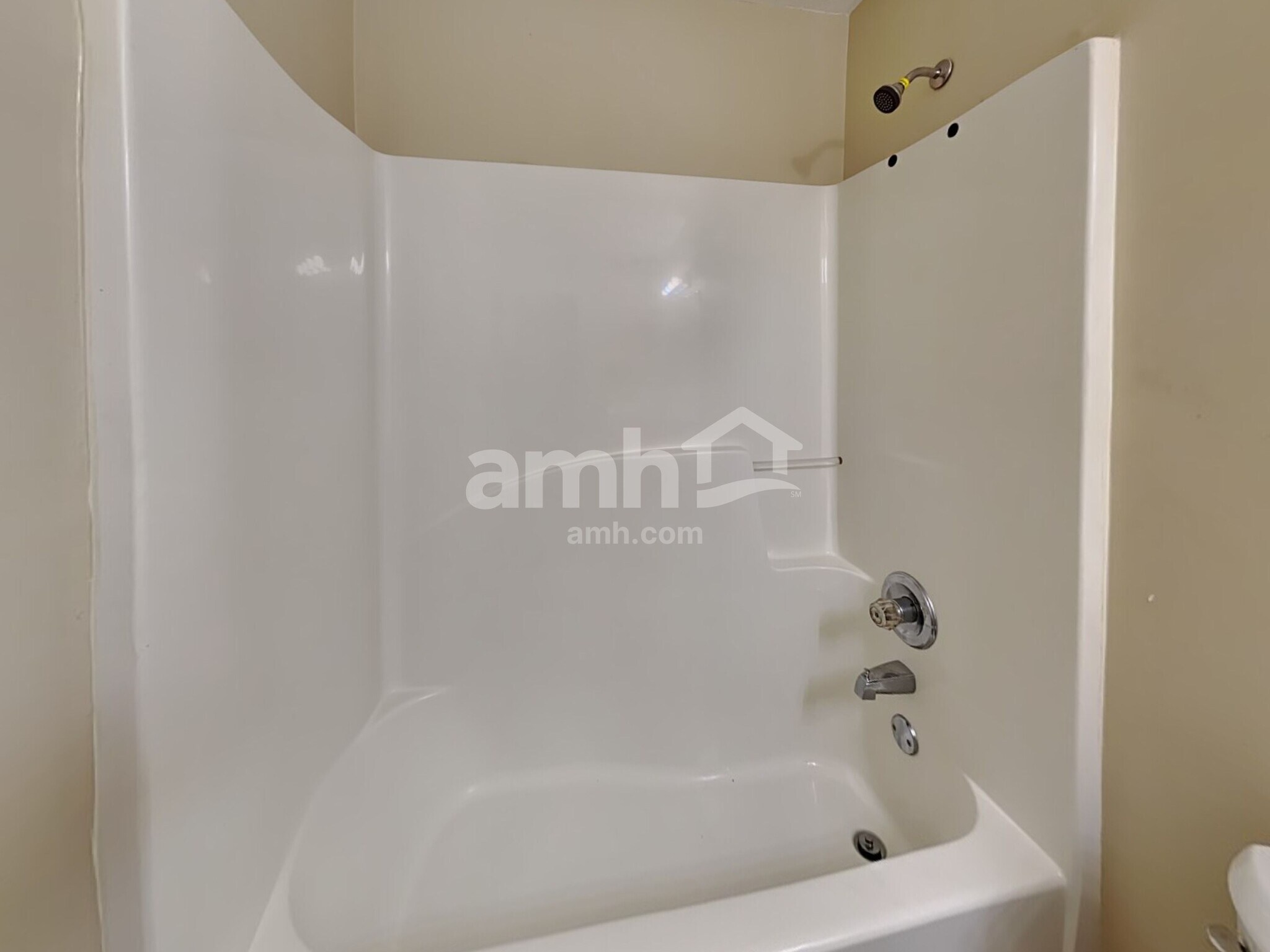 Building Photo - 1215 Wilkes Crest Dr