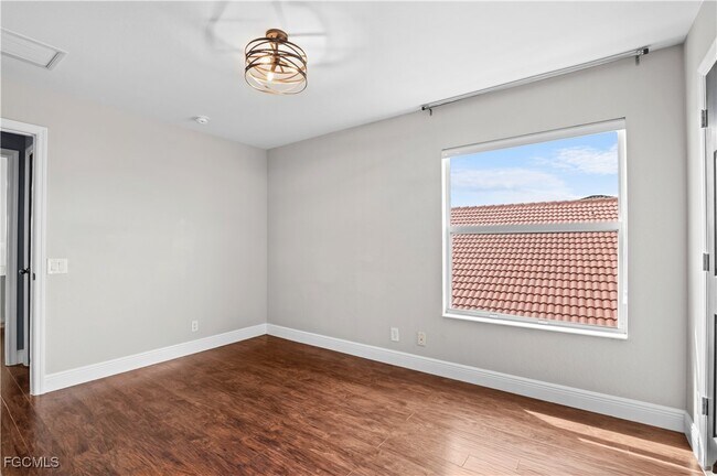 Building Photo - 2024 Cape Heather Cir