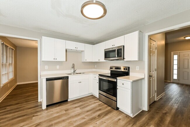 Building Photo - 4834 Diggers Way