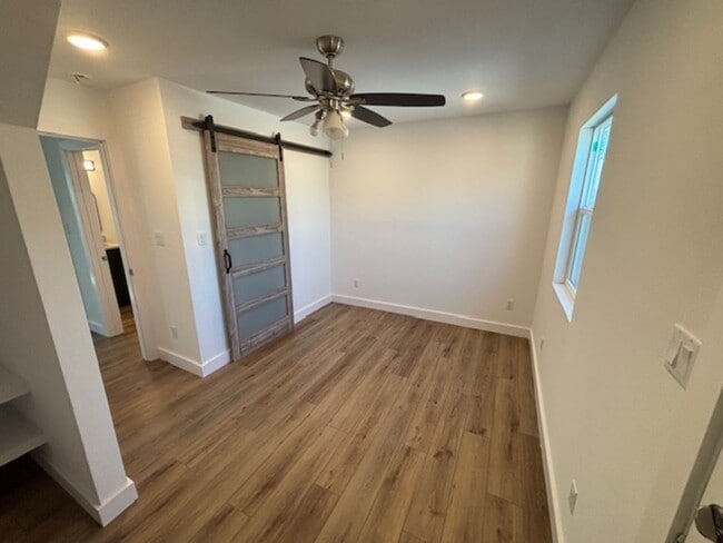 Building Photo - 521 E Yellowstone Ave