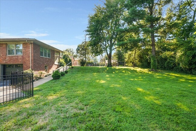 Building Photo - 6309 Regal Rd