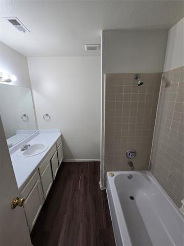 Building Photo - 1441 N Bluegrove Rd