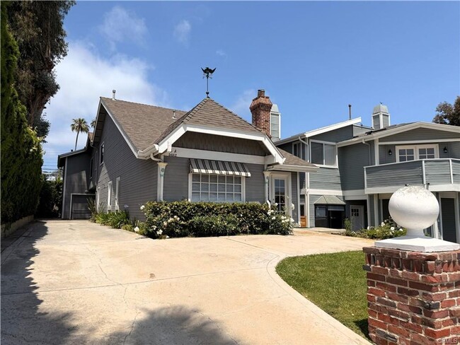 Building Photo - 34512 Via Verde