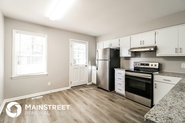 Building Photo - 104 Artesian Dr