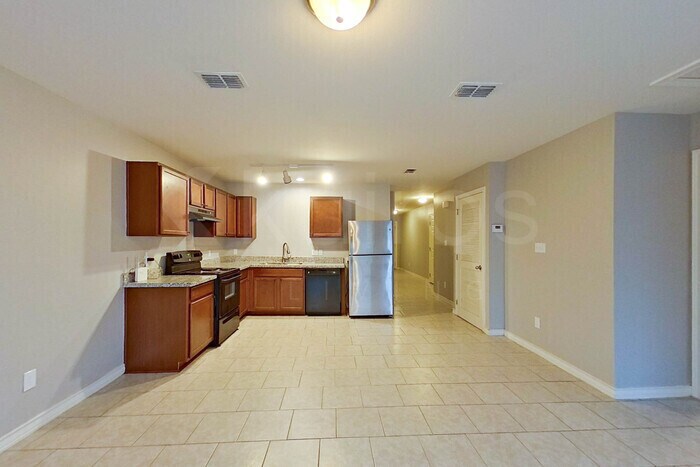 Building Photo - 1709 Buen Camino