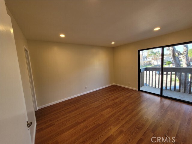 Building Photo - 4110 Elm Ave