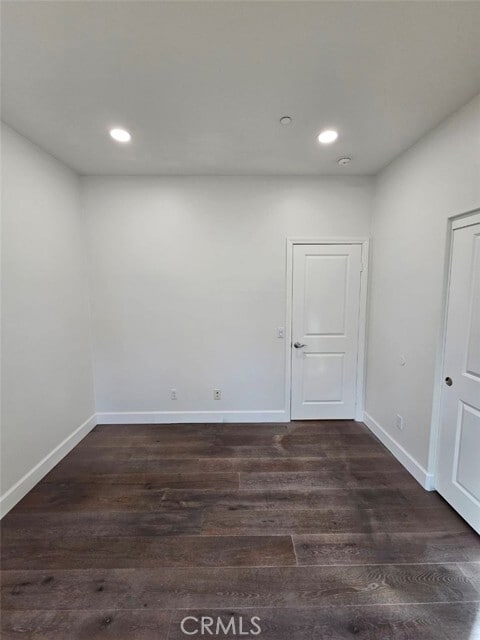 Building Photo - 35 Courant