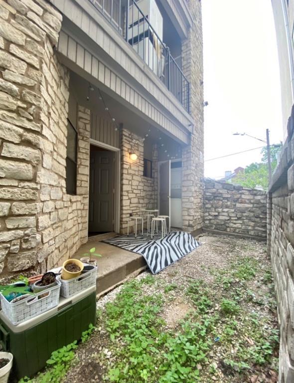 Building Photo - 2604 Salado St