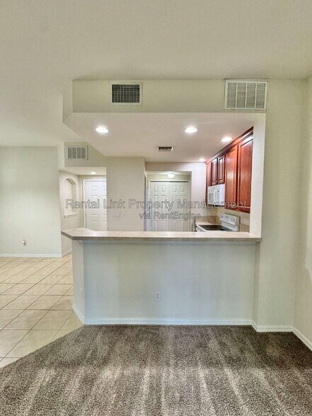 Building Photo - 4263 Liron Ave