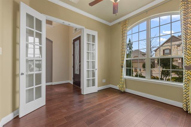 Building Photo - 351 Long Meadow Way