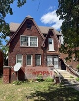 Building Photo - 3338 Tyler St