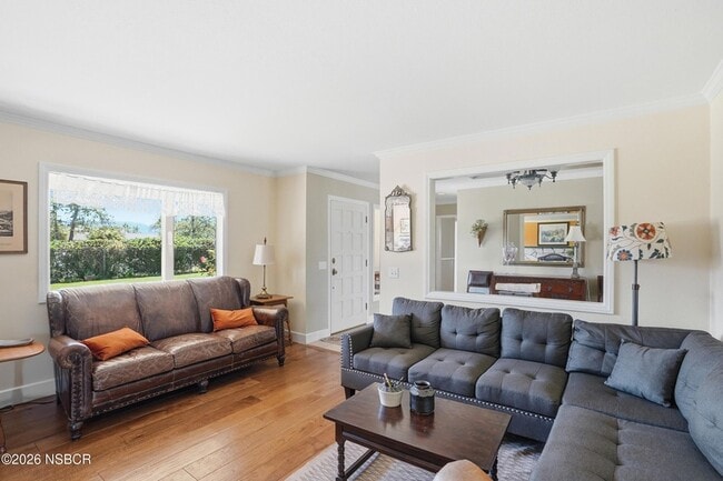 Building Photo - 2611 Janin Way