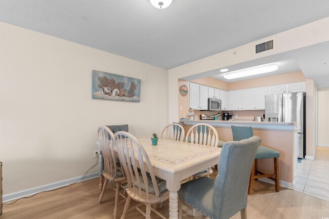 Building Photo - 1003 S Ocean Blvd