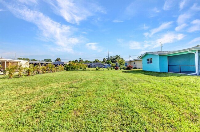 Building Photo - 1611 Sheehan Blvd