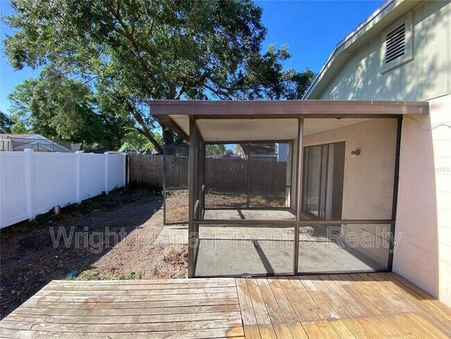 Building Photo - 9520 Drakemill Ct