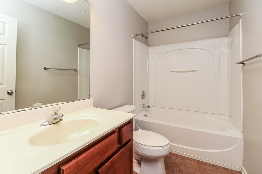 Building Photo - 3012 Clover Rd NW