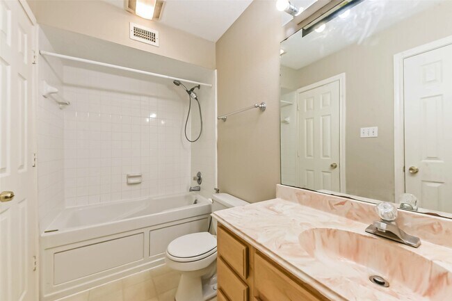 Building Photo - 11525 Burdine St