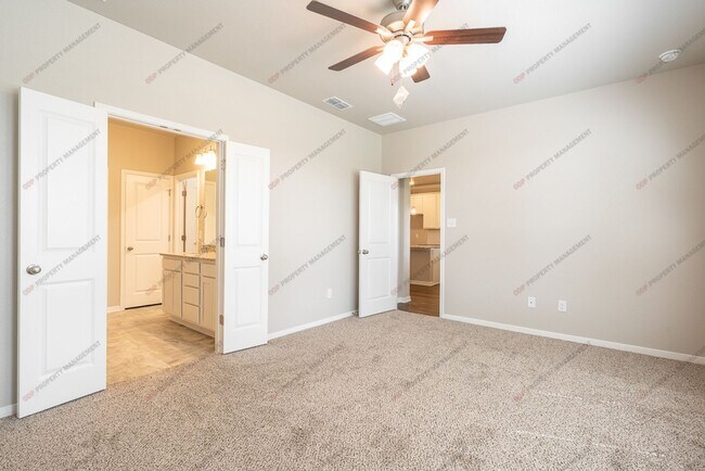 Building Photo - 624 Ripplewood Dr
