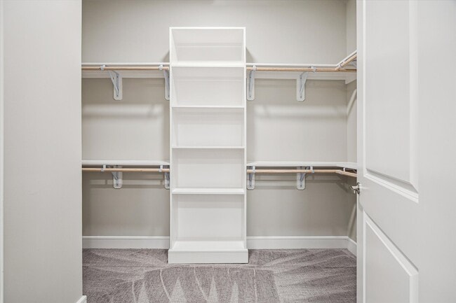 Building Photo - 9757 Katy Fwy