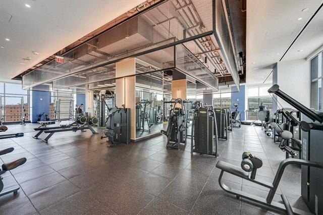 Building Photo - 25 Christopher Columbus Dr