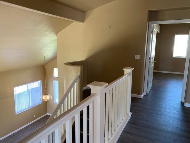 Building Photo - Fantastic Antioch Home!