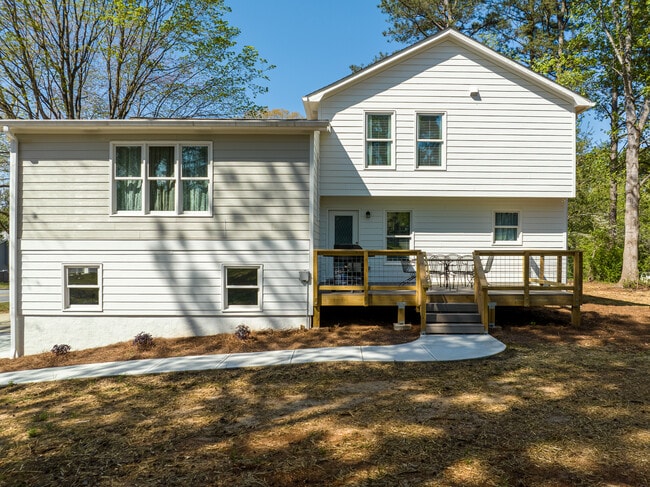 Large Back Yard - 1800 Cumberland Trce