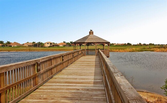 Building Photo - 8363 Miramar Way