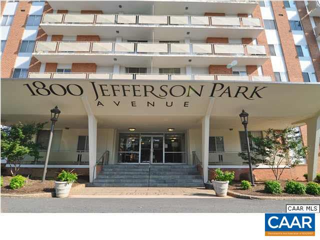 Building Photo - 1800 Jefferson Park Ave