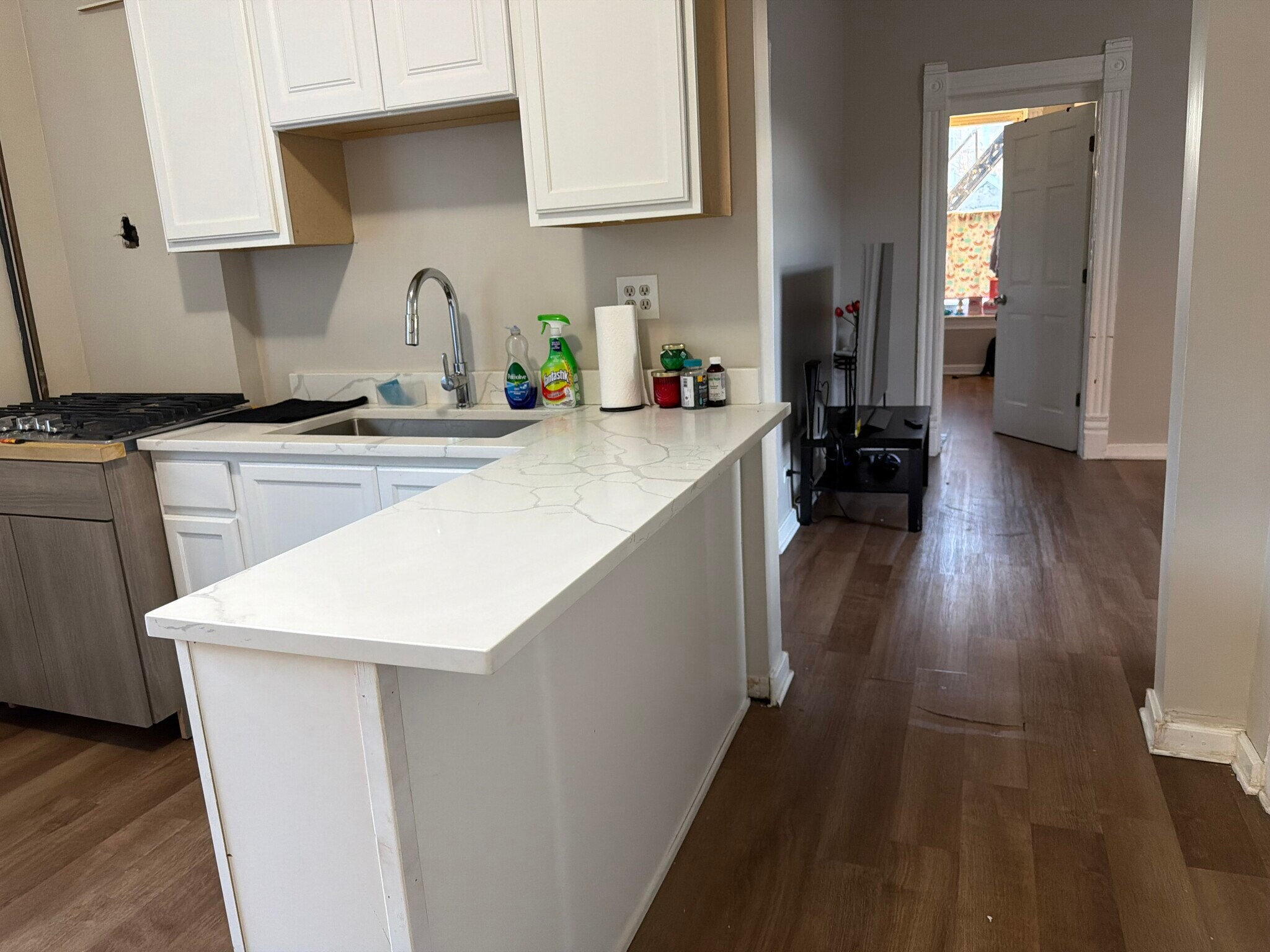 Building Photo - 1529 W 18th St