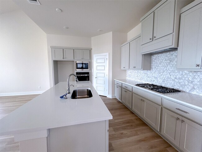 Building Photo - 6007 Churchill Spgs Ln