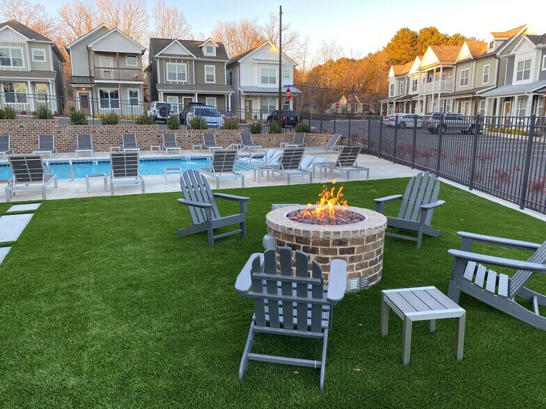 Fire Pit - 127 Allison Way