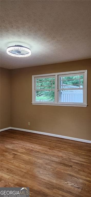 Building Photo - 348 Pine Forest Dr